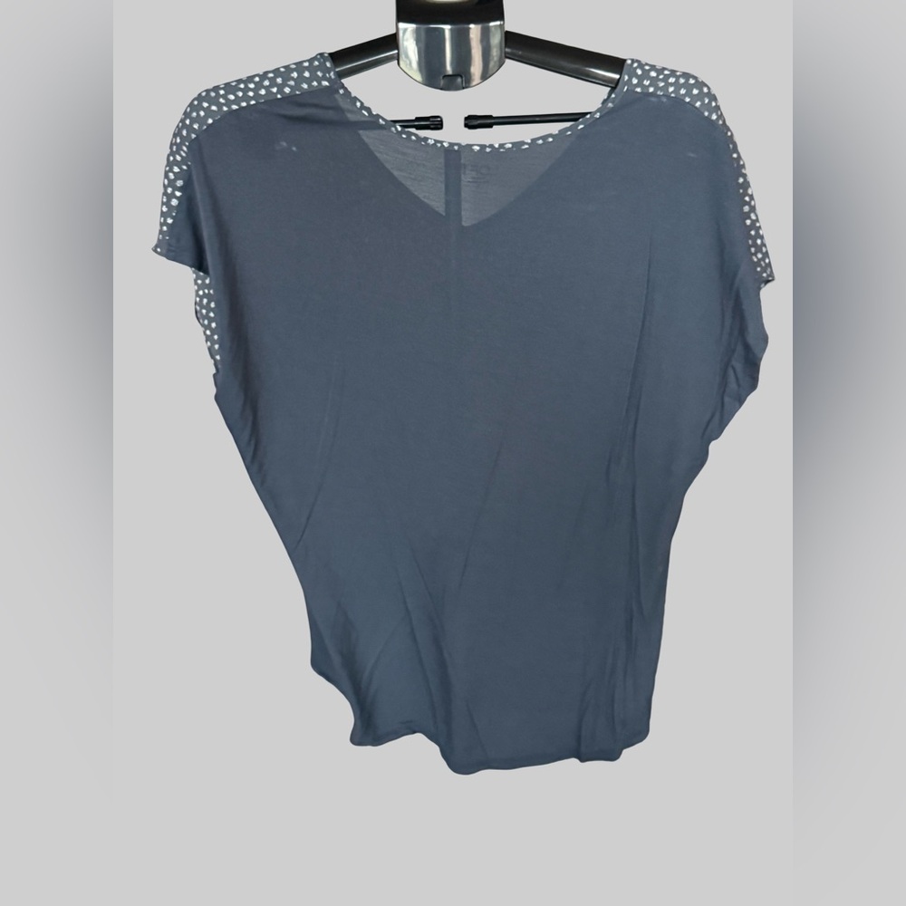 LOFT Charcoal Patterned Top - Picture 3 of 4